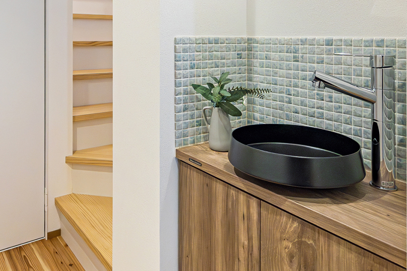 「素材を編む、空間を創る」イメージ画像